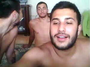 Nackt türken geile schwule Nackte Jungs