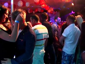 Schwanz Blas Orgie Handy Pornos - NurXXX.mobi