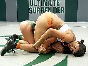 Wrestling Asian Handy Pornos - NurXXX.mobi
