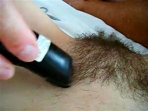 Trim porno- og sexvideoer i høy kvalitet på BarePorno.com
