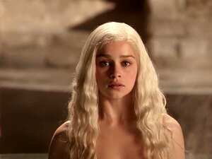 Emilia Clarke Porn Handy Pornos - NurXXX.mobi