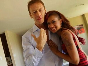 Skin Diamond Will Es Sich Selbst Per Vibrator Besorgen Skin Diamond Will Es Sich Selbst Per Vibrator Besorgen